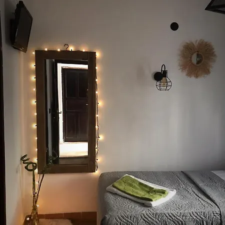 Livane Homestay *