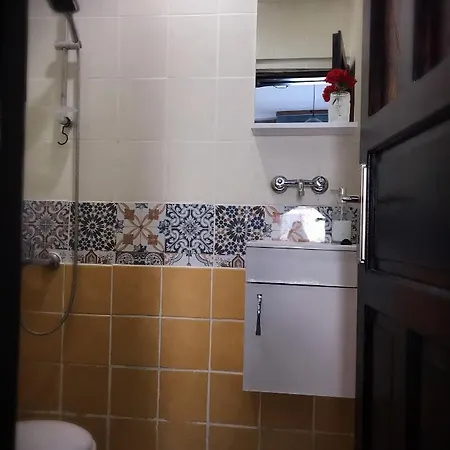 Quarto em Acomodações Particulares Livane *